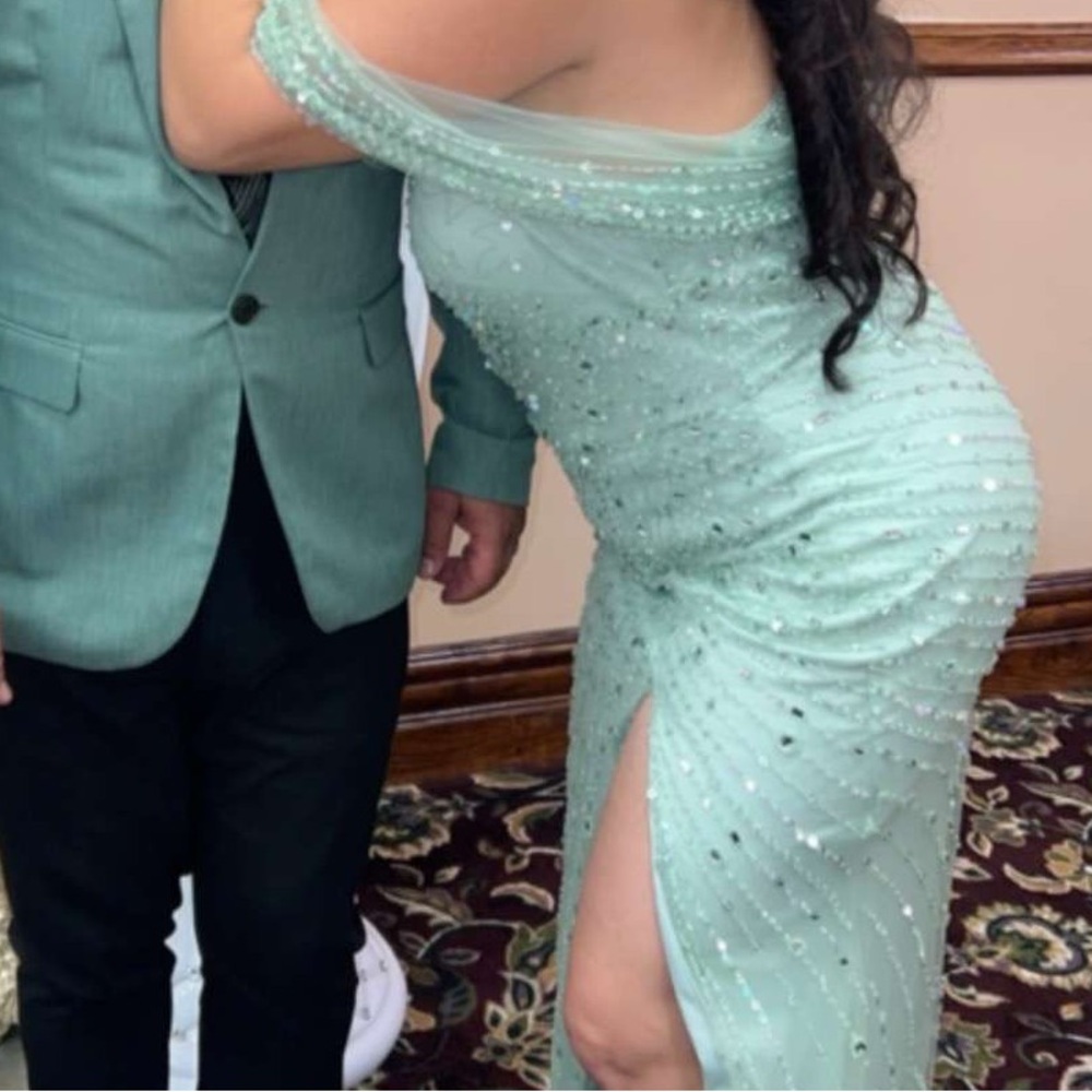 Wedding dress or party